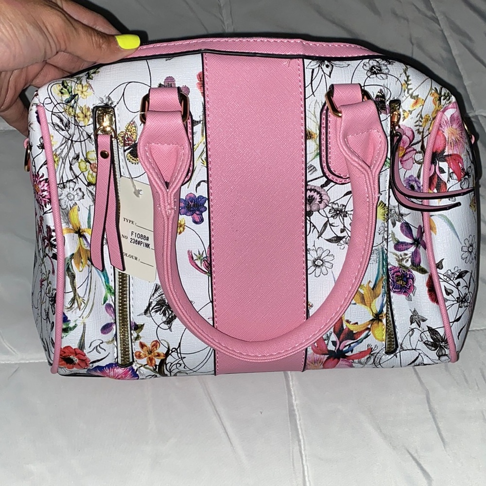 Lovely purse 💕💐